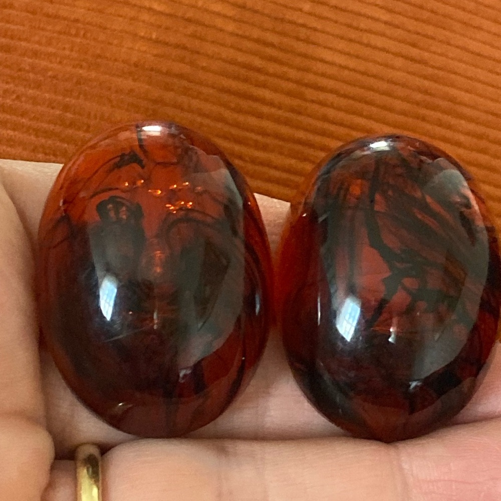 Vintage Amber Brown Resin Cabochons Clip On Earrings